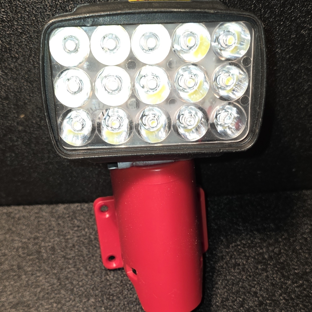 "Milw Red" 12 volt LED Adapter Light